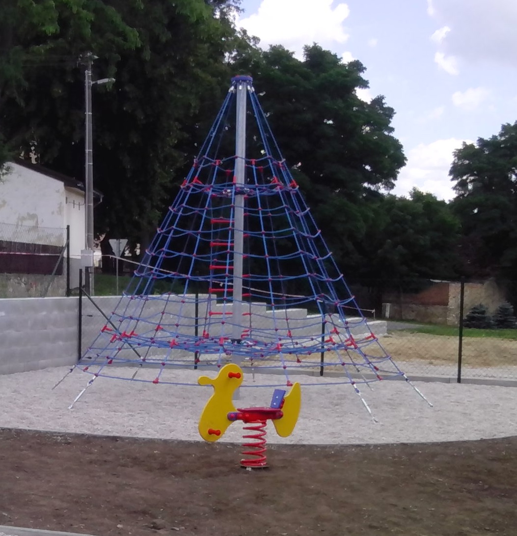 Lanová šplhací PYRAMIDA IV. LP 124