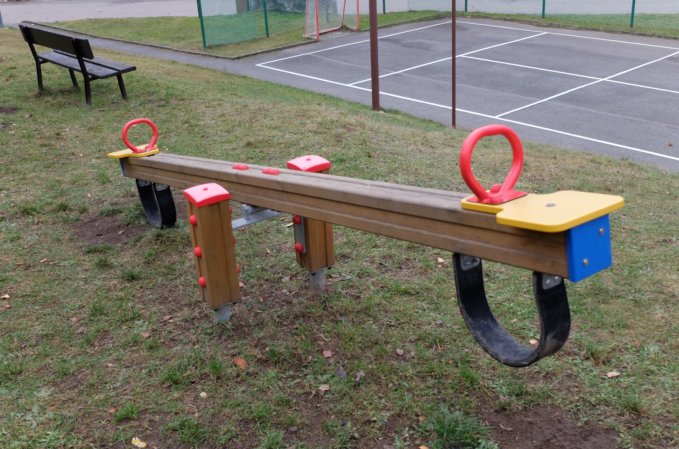 Vahadlová houpačka 3m   HV 001