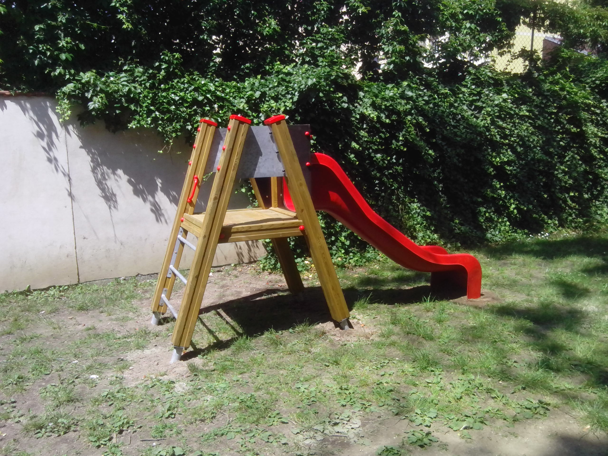 Skluzavka se žebříkem PP 027