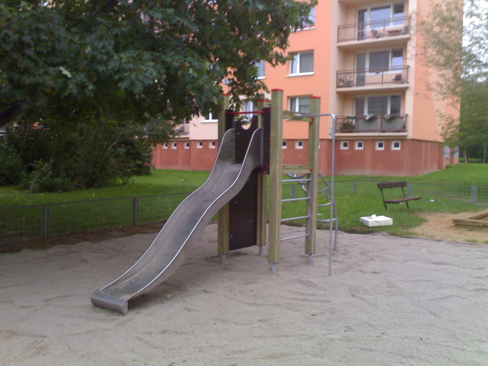 Skluzavka s podestou V1_D0_SP