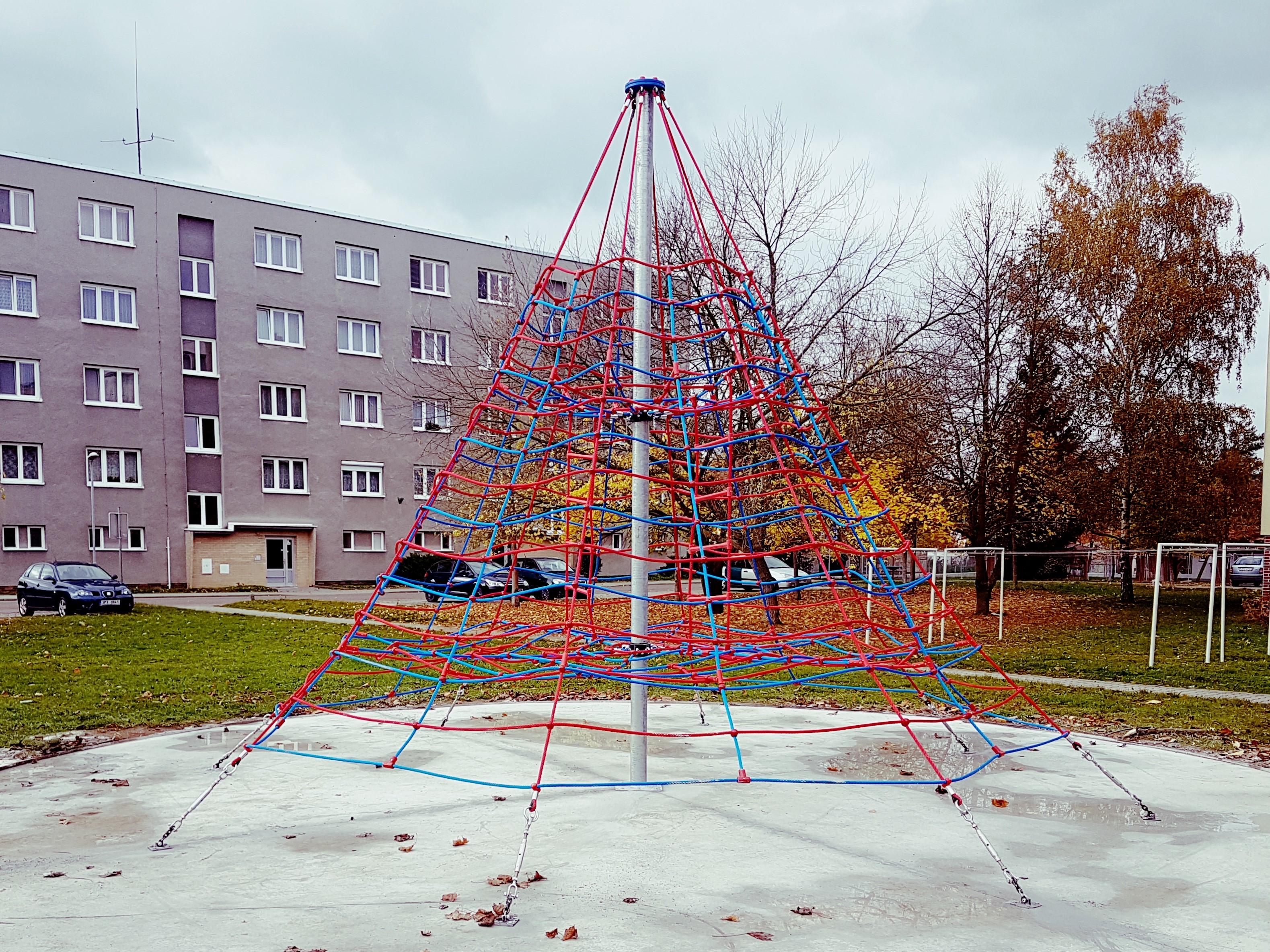 Lanová šplhací PYRAMIDA V.  LP 125