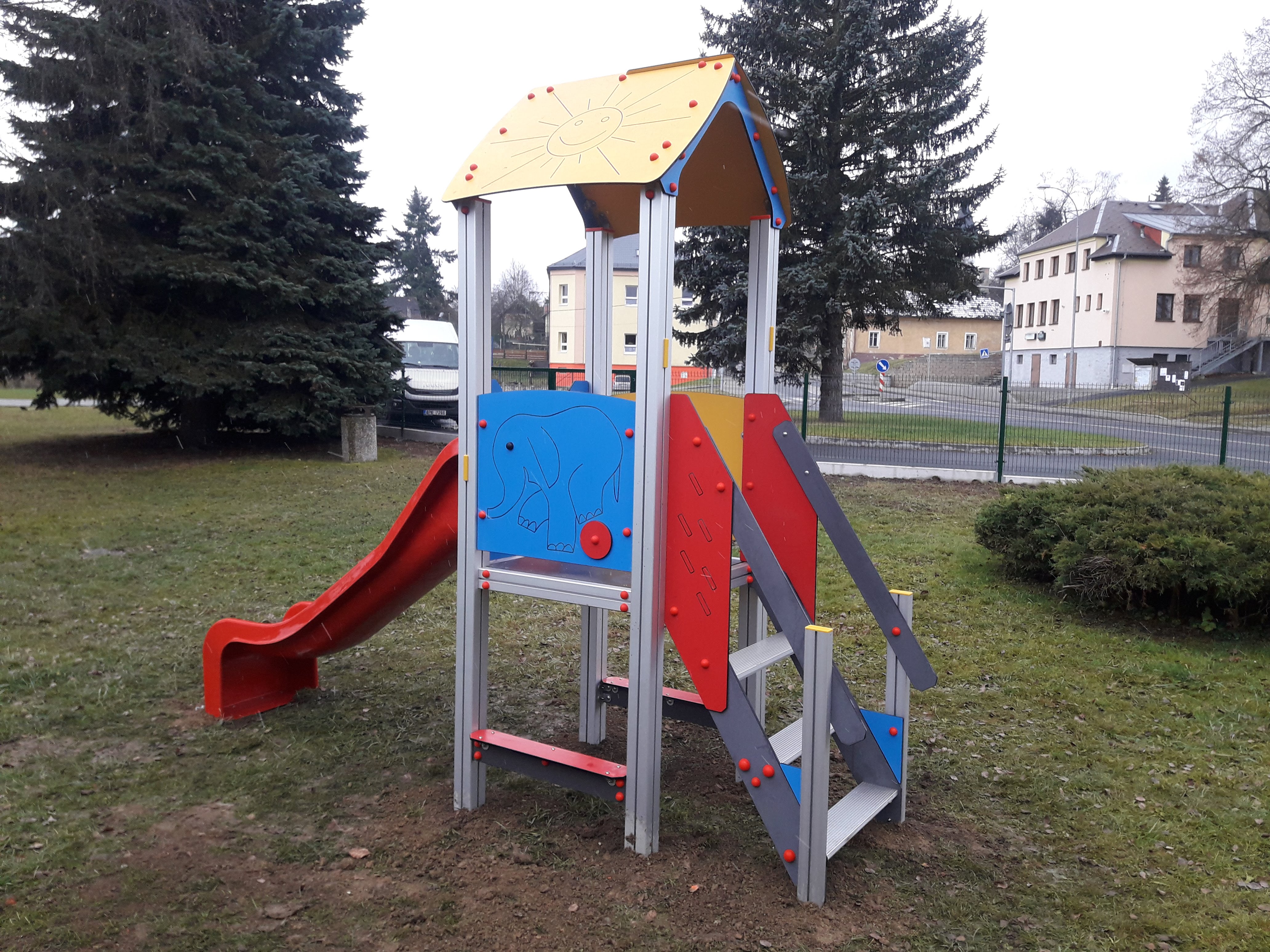 Věž se skluzavkou V1_A0_SBP - 01 AL