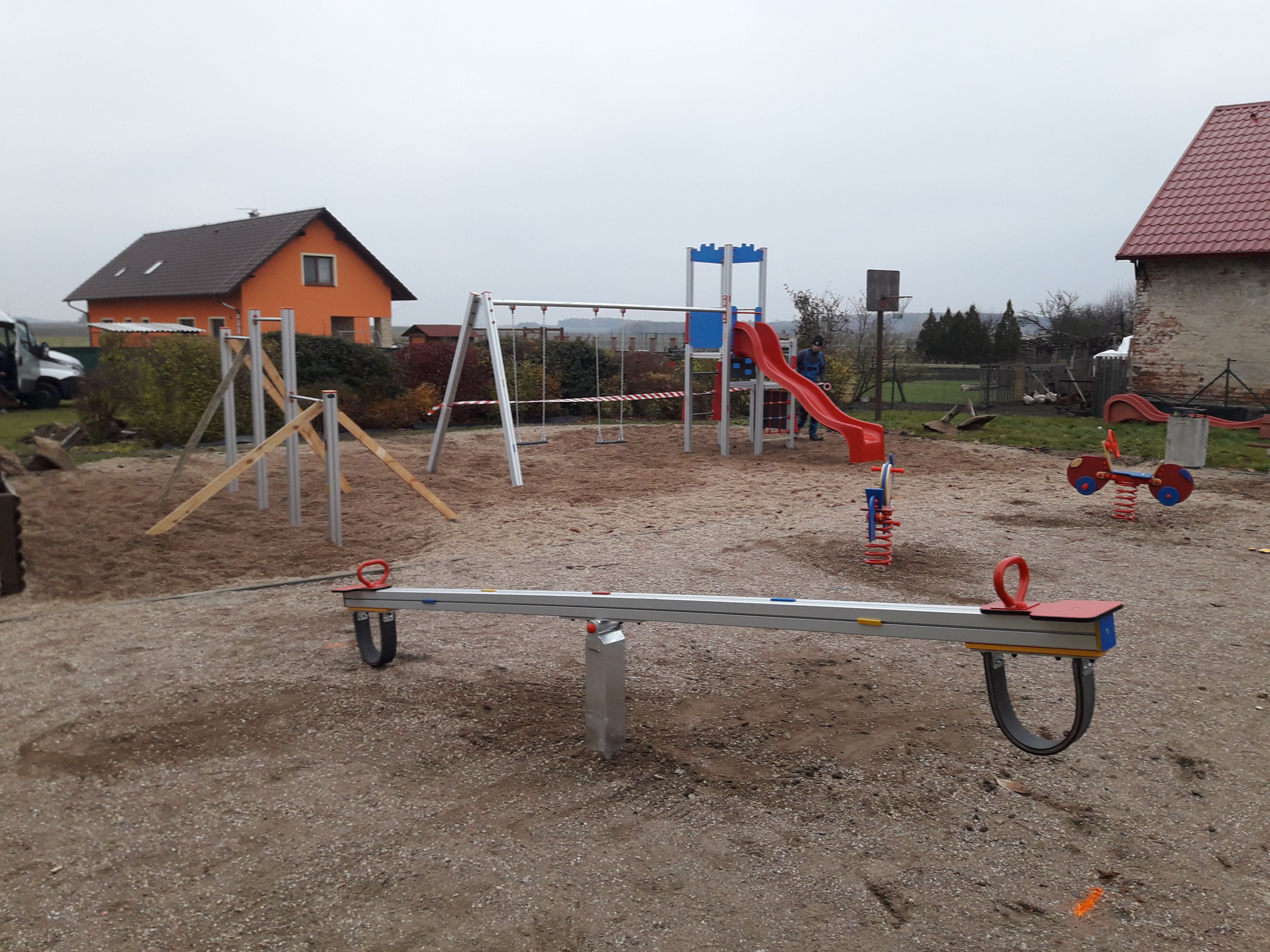 Vahadlová houpačka HV 002 