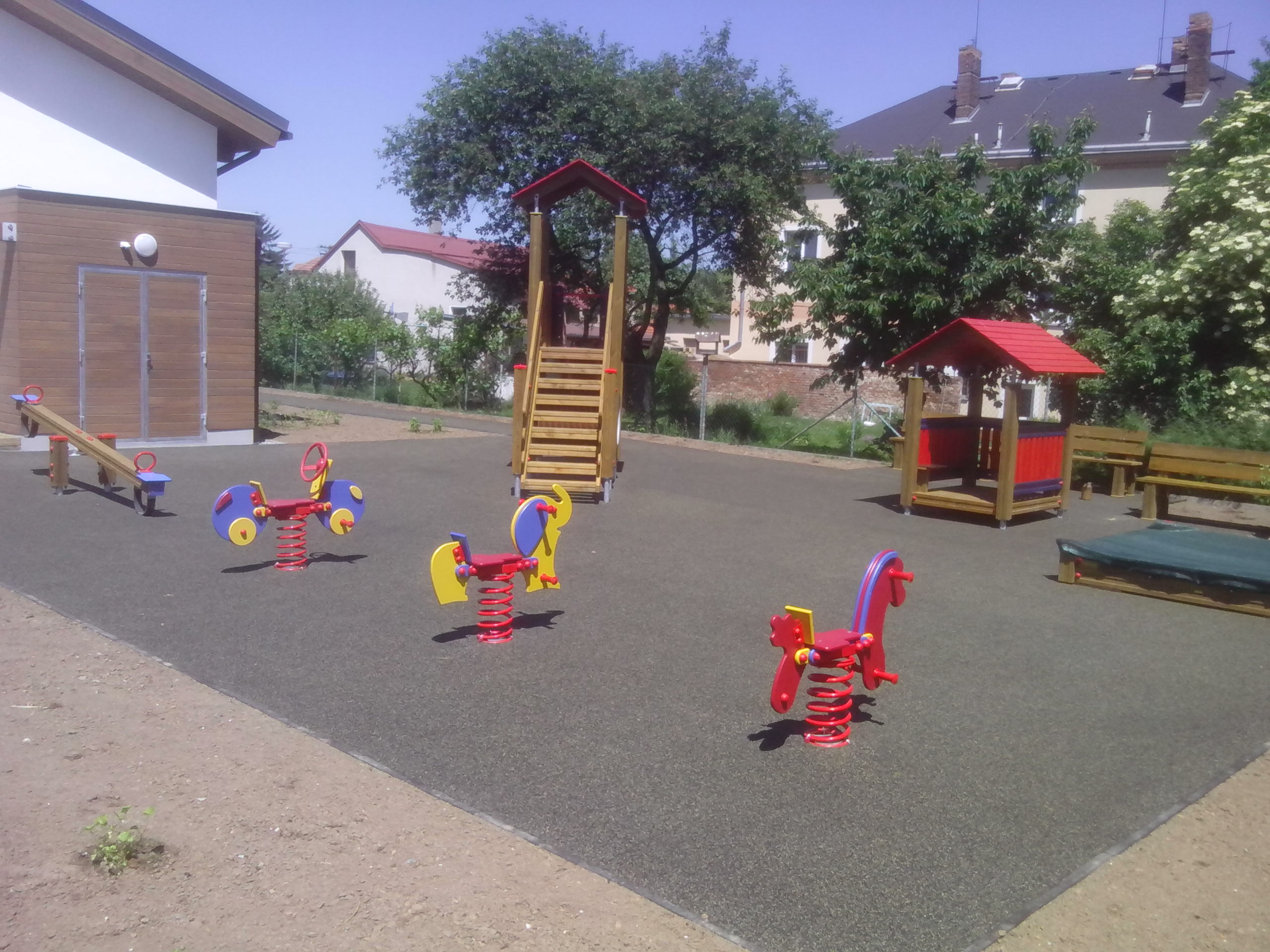 Pružinové houpadlo Slon   HP 004