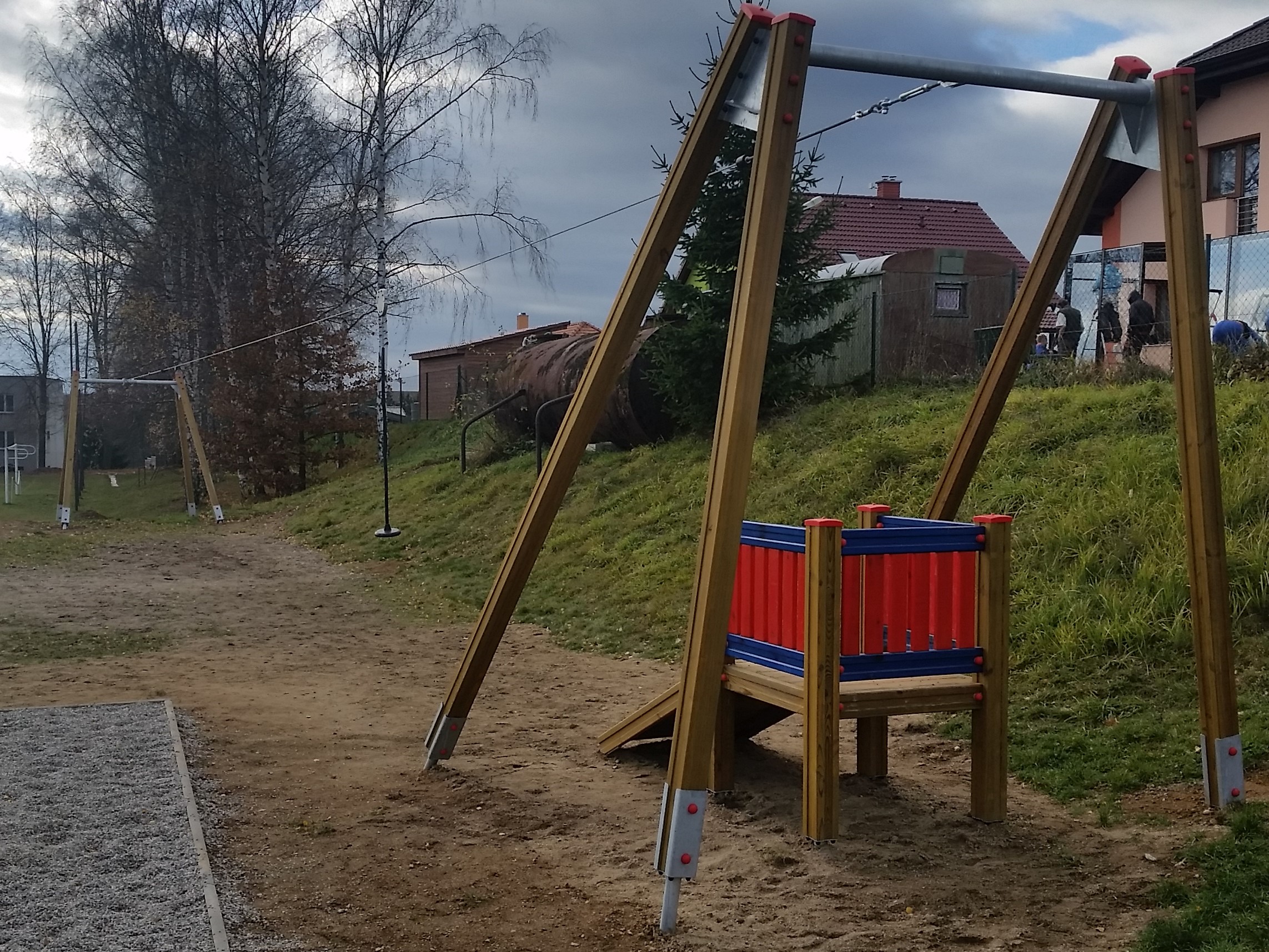 Lanovka Poma UNO s plošinou  L 003