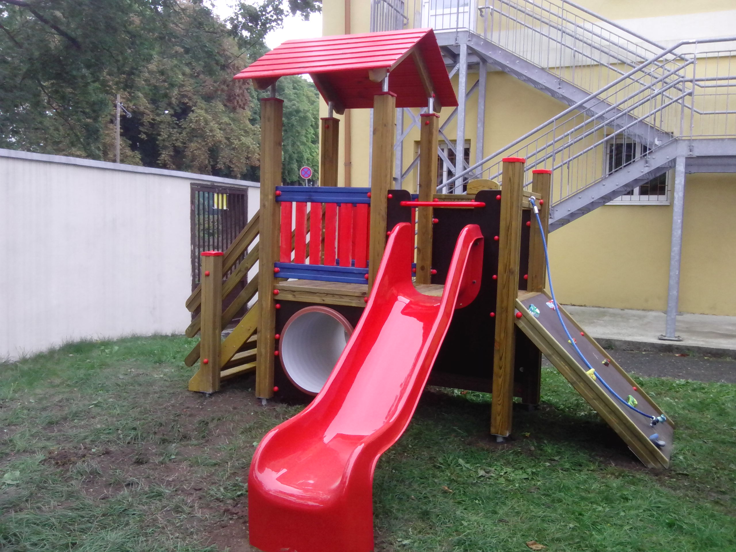 Prolézačka s tunelem   PP 031